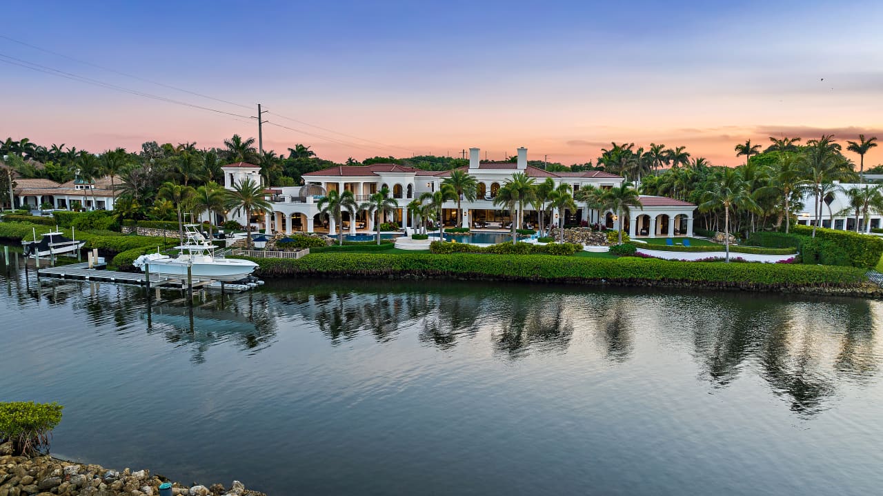 how many golf courses are in jupiter florida
