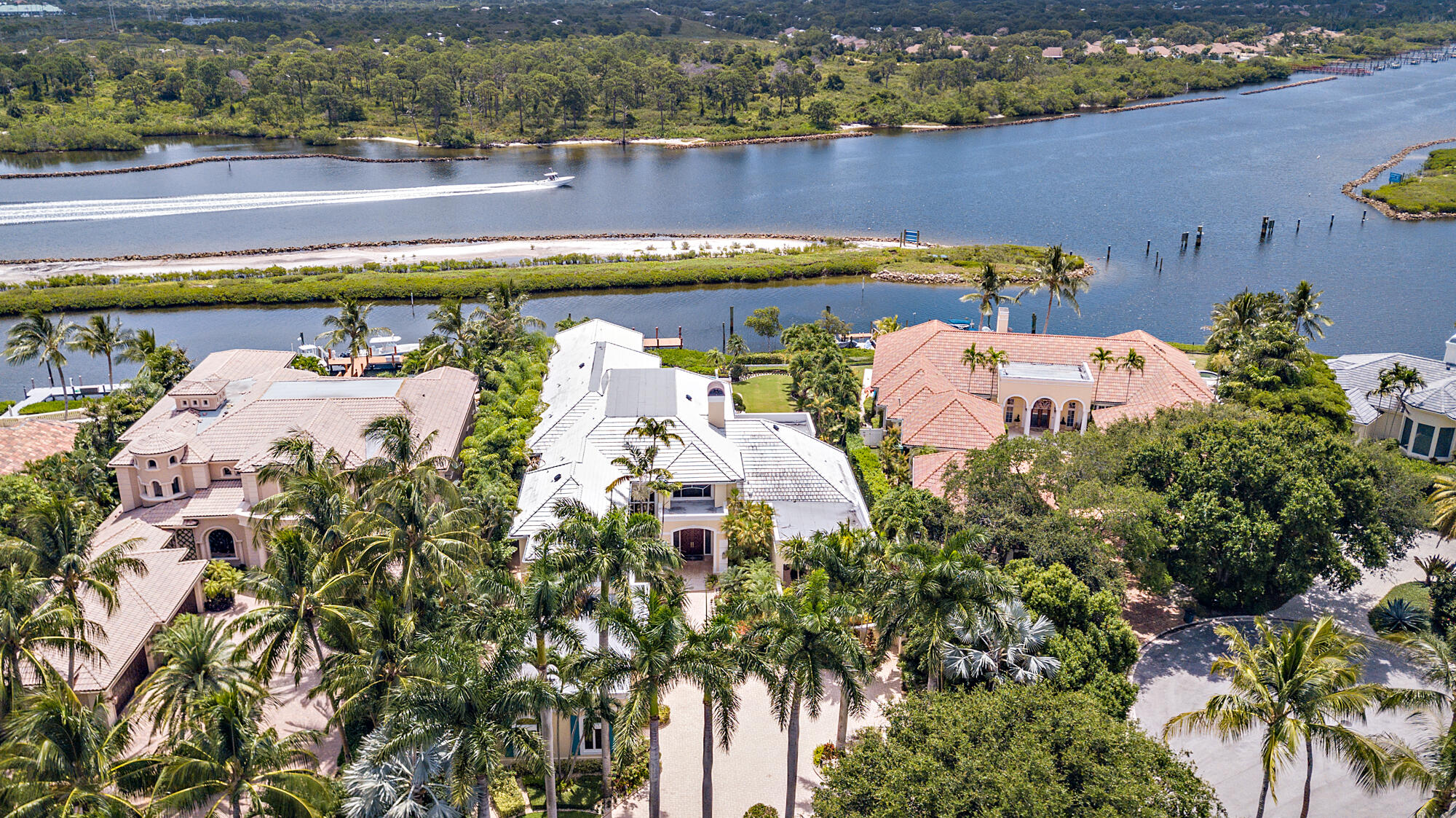 Tropical Gem in the Heart of Singer Island - Hotel in Jupiter Florida