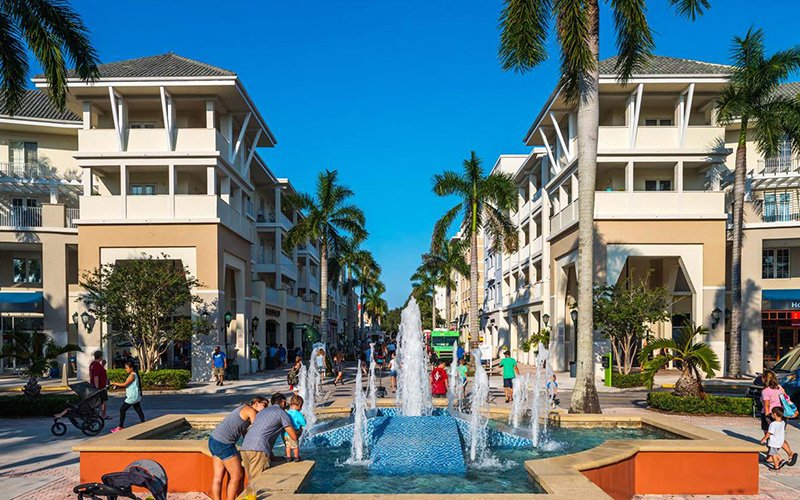 Benzel Mansion - Hotel in Jupiter Florida
