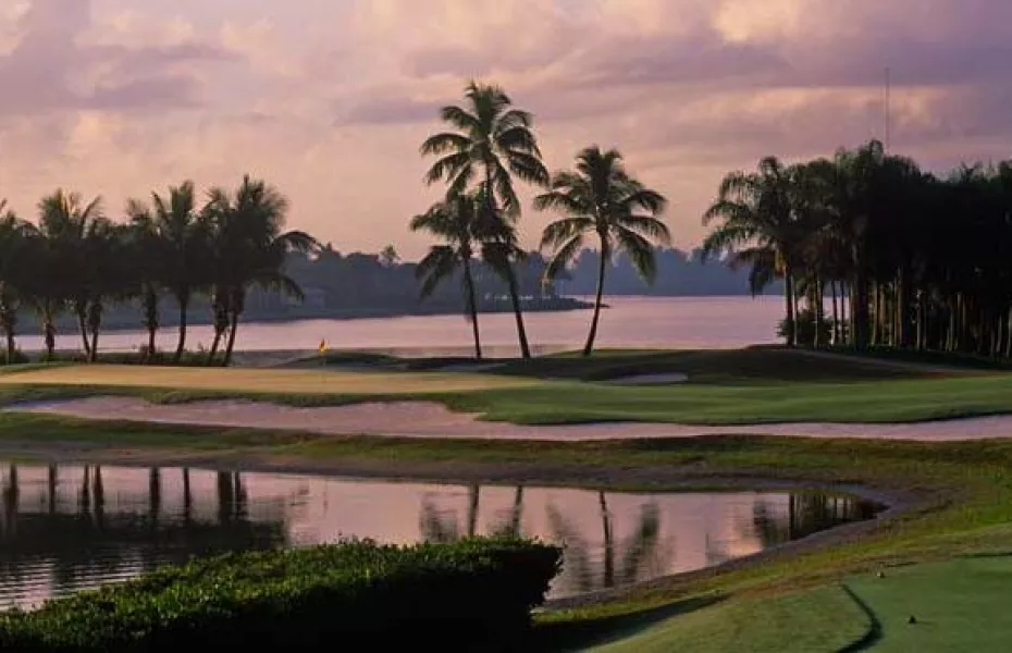 Jupiter golf communities with tennis courts