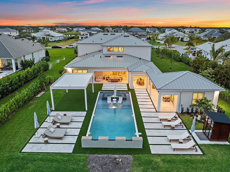 Jupiter FL gated communities for active seniors
