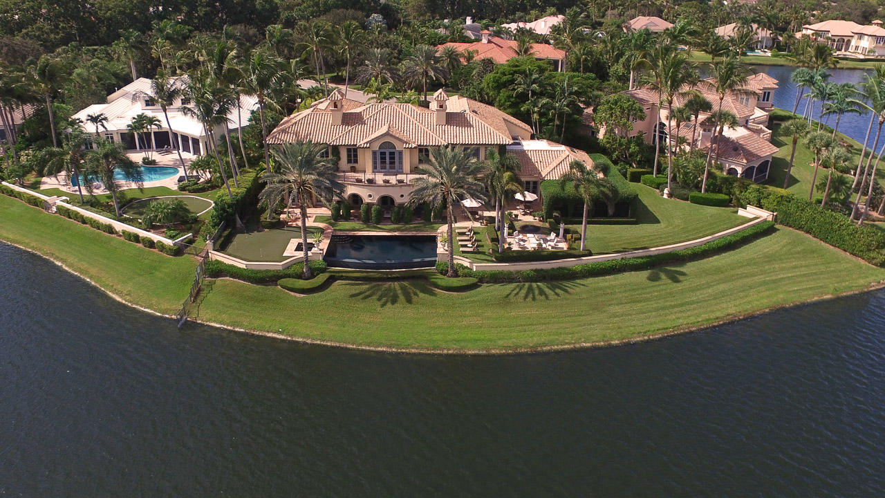 are gated communities safe in Jupiter FL